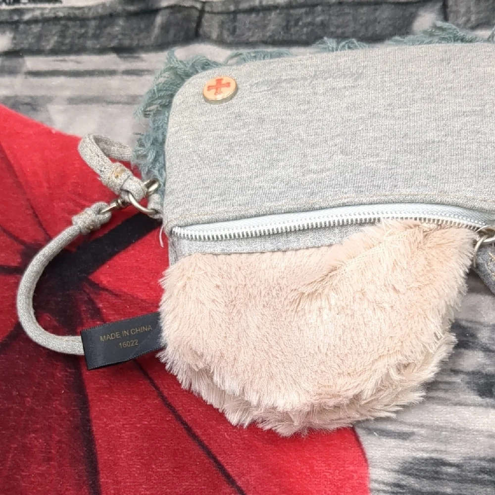 Fuzzy Nation charming wristlet